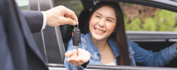 acheter-une-voiture-d-occasion-l-importance-de-bien-choisir-son-assurance-avant-l-achat